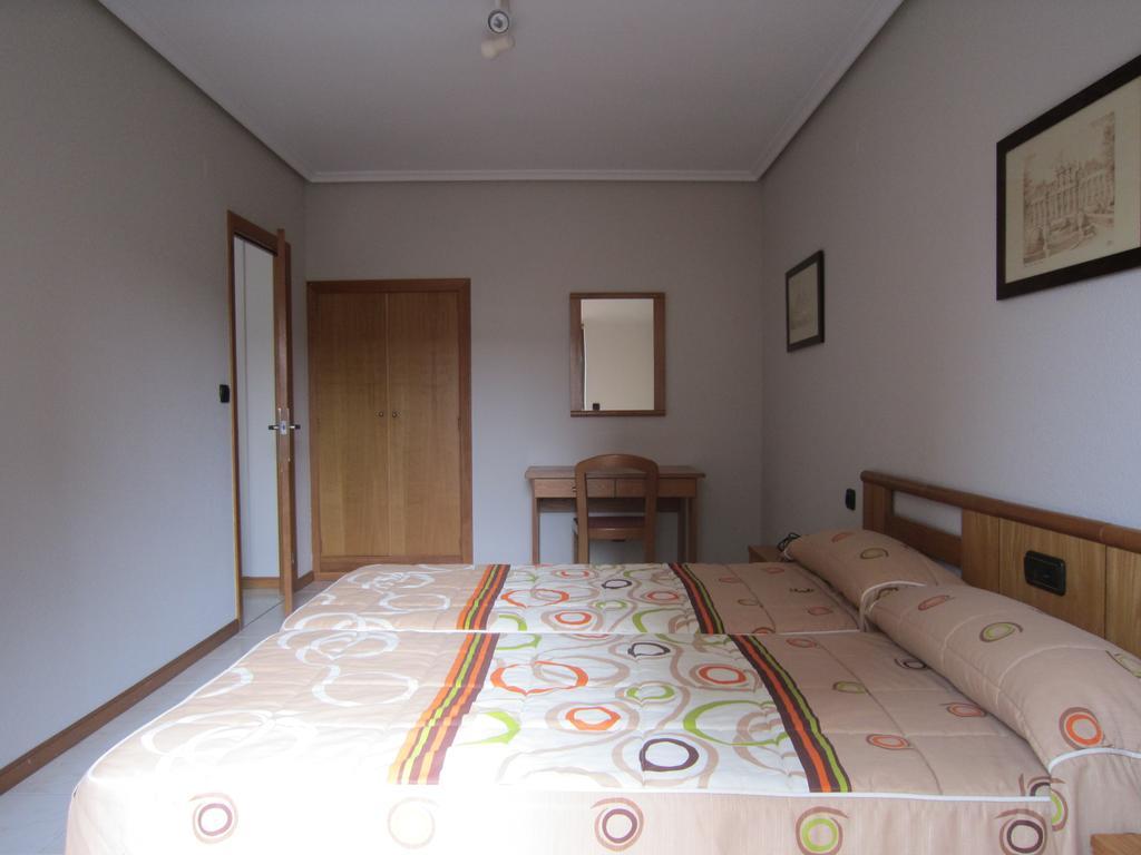 Apartamentos Laredo-Playa 객실 사진
